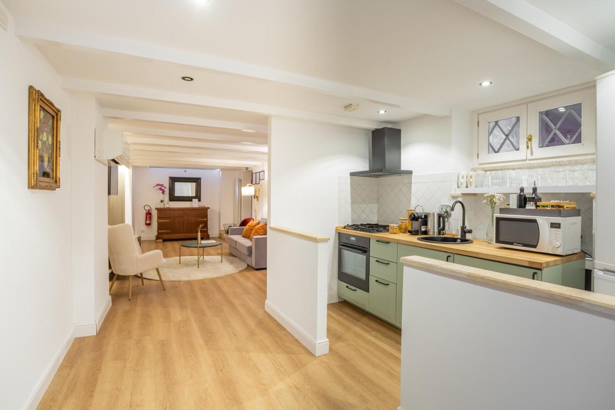 Daplace - Iris Apartment ローマ エクステリア 写真